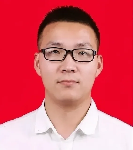 司俊霄 头像