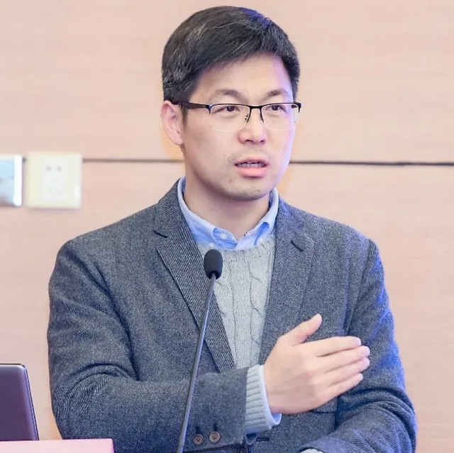 周旭东 头像