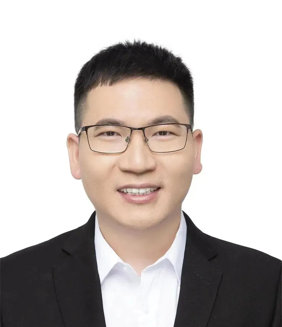 黄国武 头像
